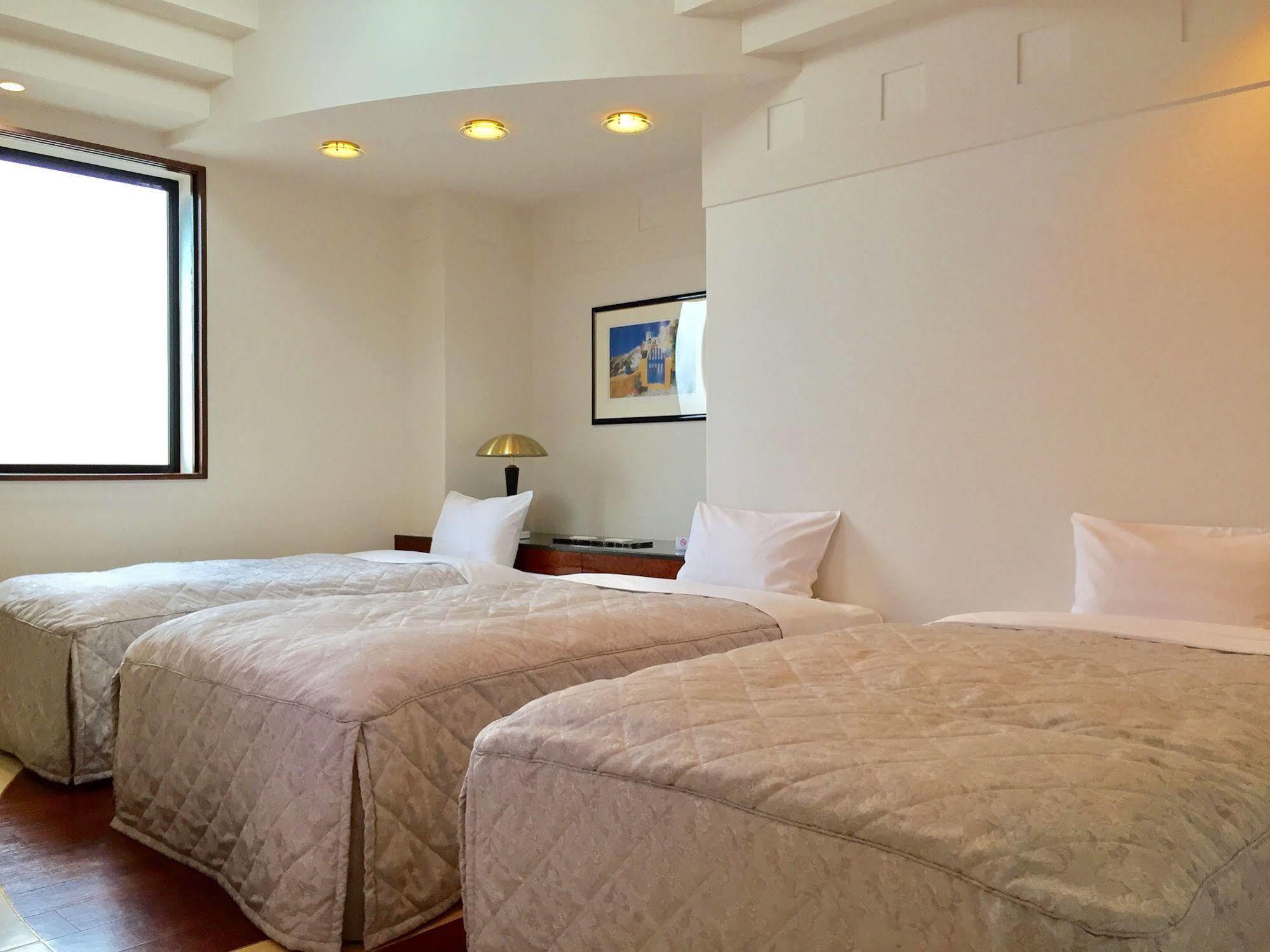 Niceinn Hotel Maihama Tokyo Bay Premiere Urayasu Екстер'єр фото