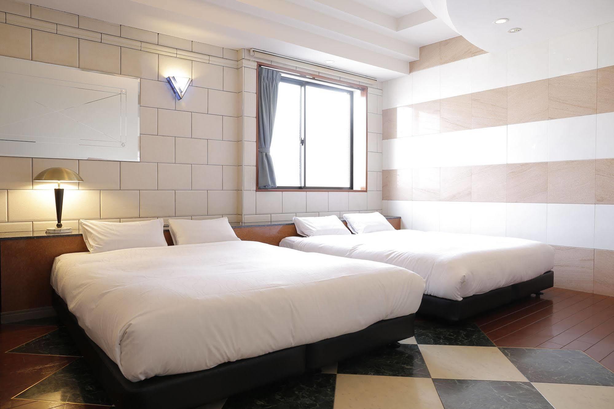 Niceinn Hotel Maihama Tokyo Bay Premiere Urayasu Екстер'єр фото